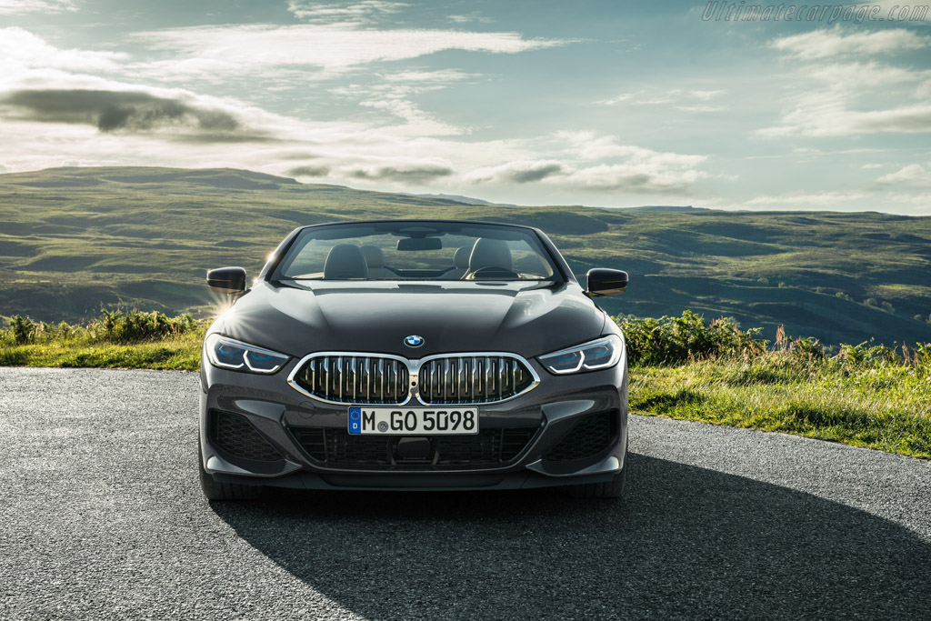 BMW M850i xDrive Cabriolet