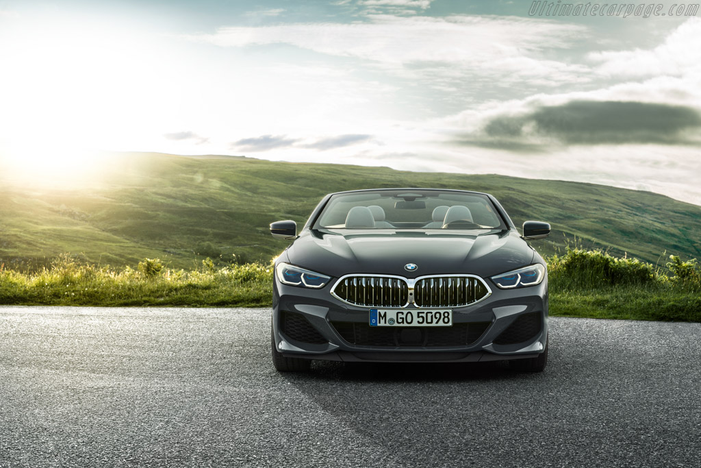 BMW M850i xDrive Cabriolet