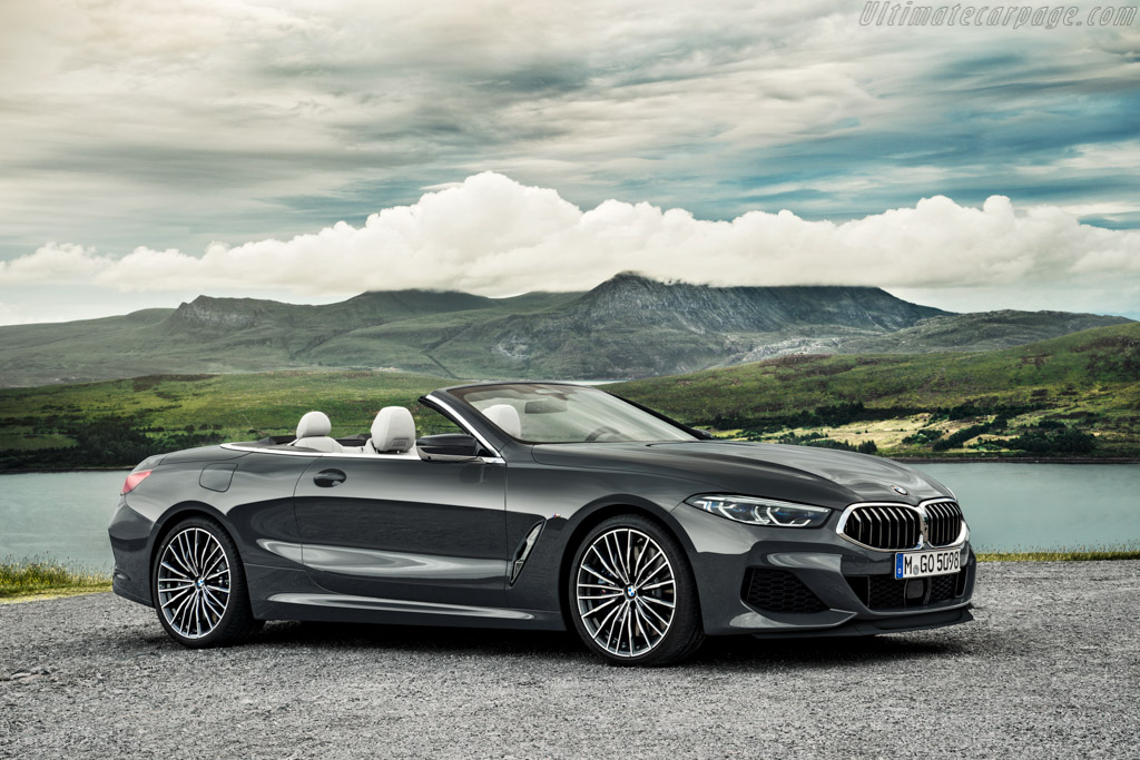 BMW M850i xDrive Cabriolet