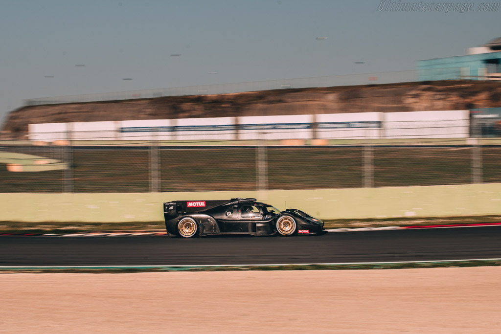 Glickenhaus SCG 007