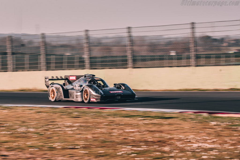Glickenhaus SCG 007