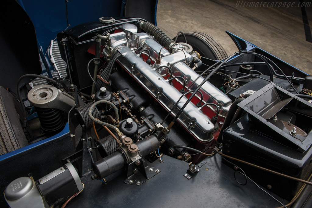 Aston Martin DB2/4 Mk II Saloon