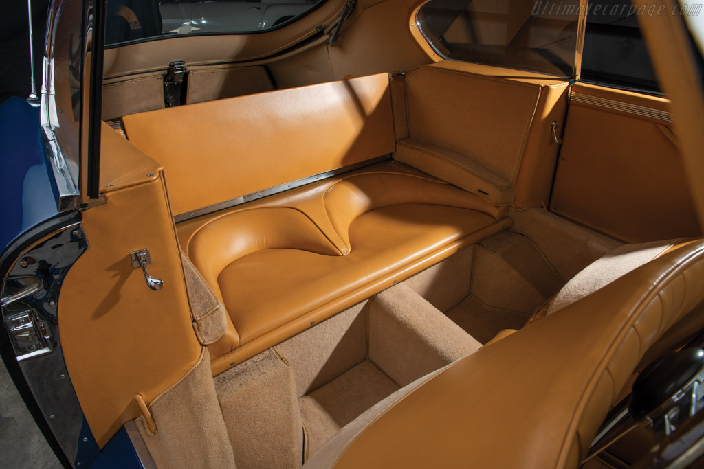 Aston Martin DB2/4 Mk II Saloon