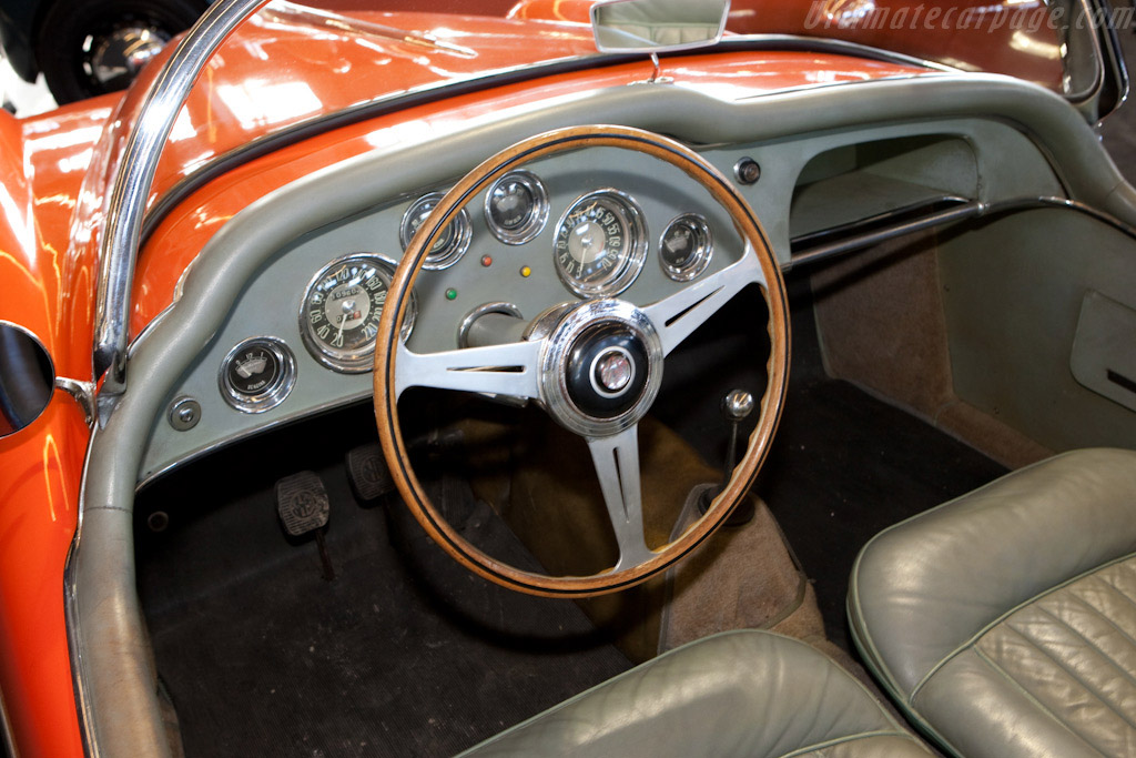 Alfa Romeo 1900C SS Ghia Roadster - Chassis: AR1900C 10098  - 2009 Retromobile