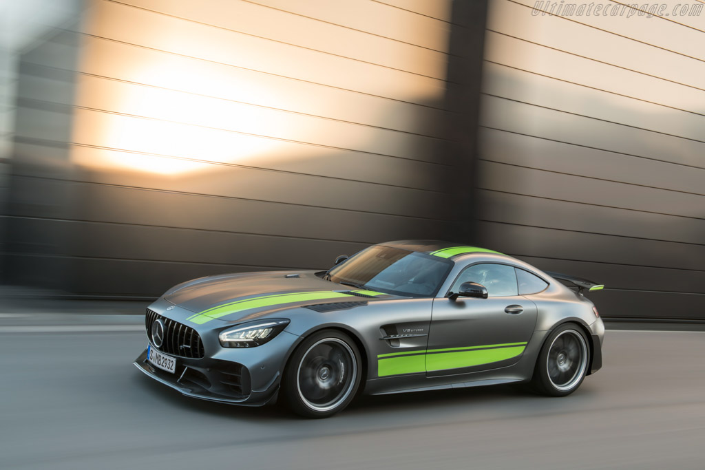 Mercedes-AMG GT R Pro