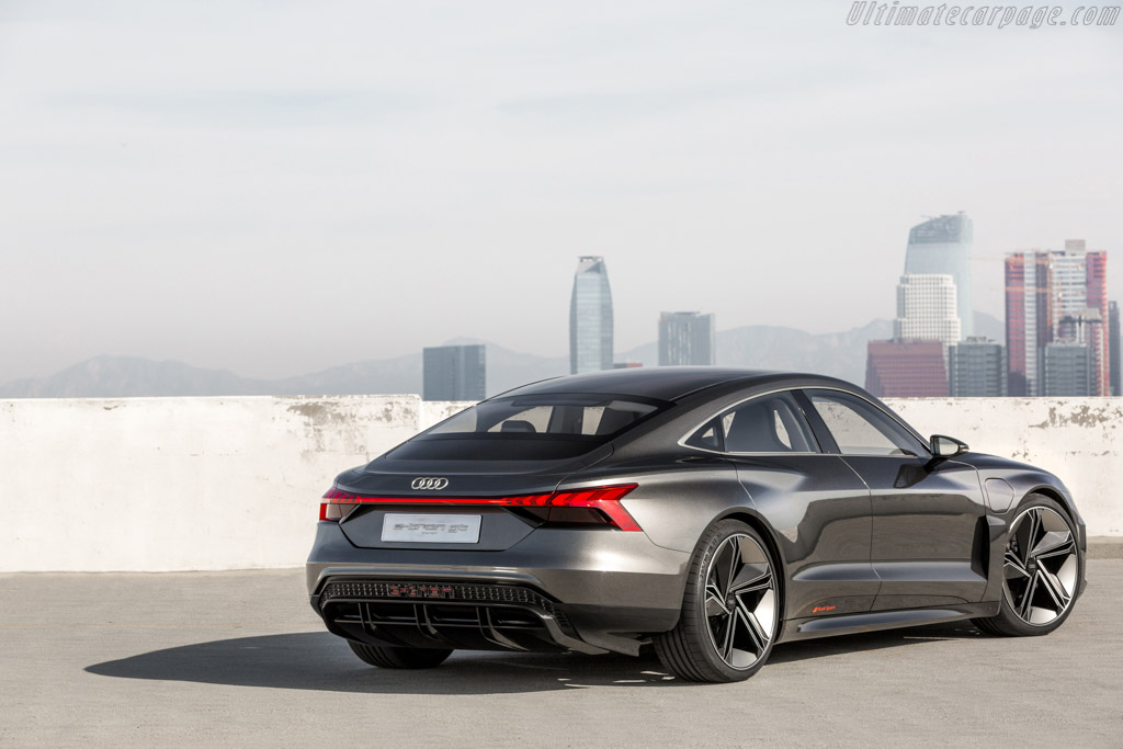Audi e-tron GT Concept