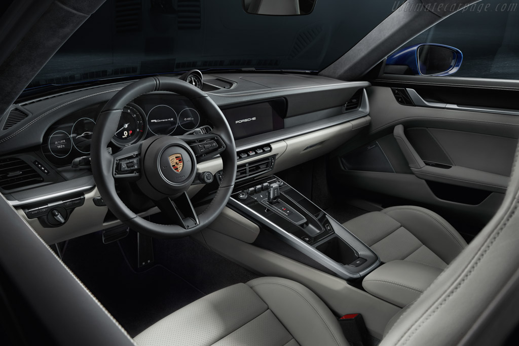 Porsche 911 Carrera 4S