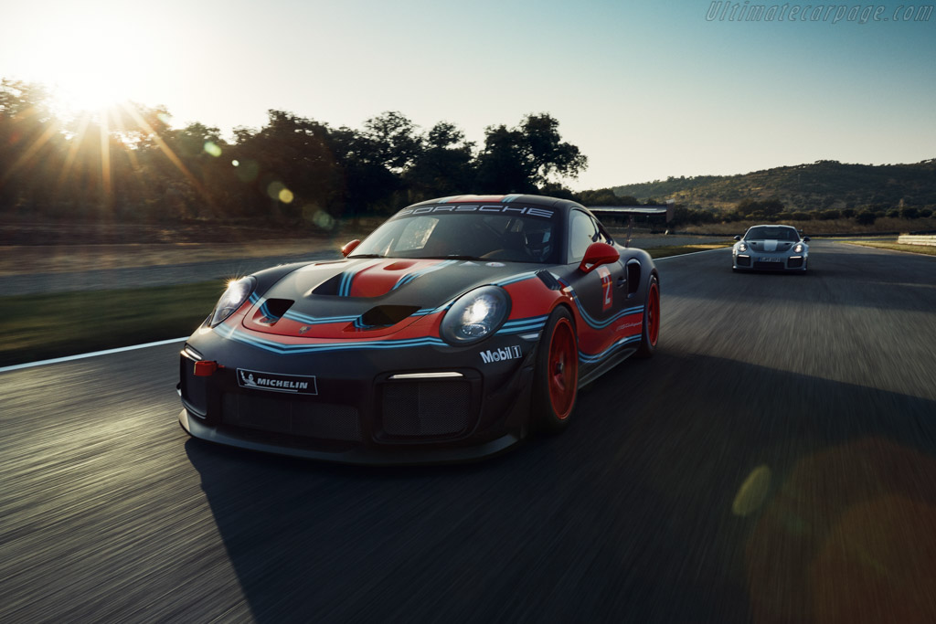 Porsche 911 GT2 RS Clubsport