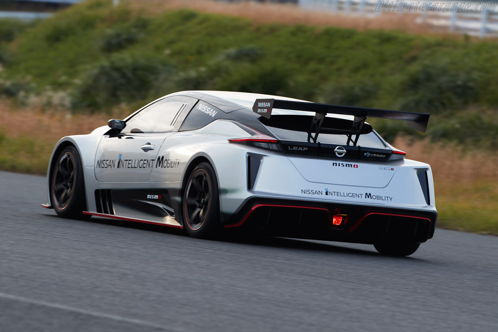 Nissan Leaf Nismo RC