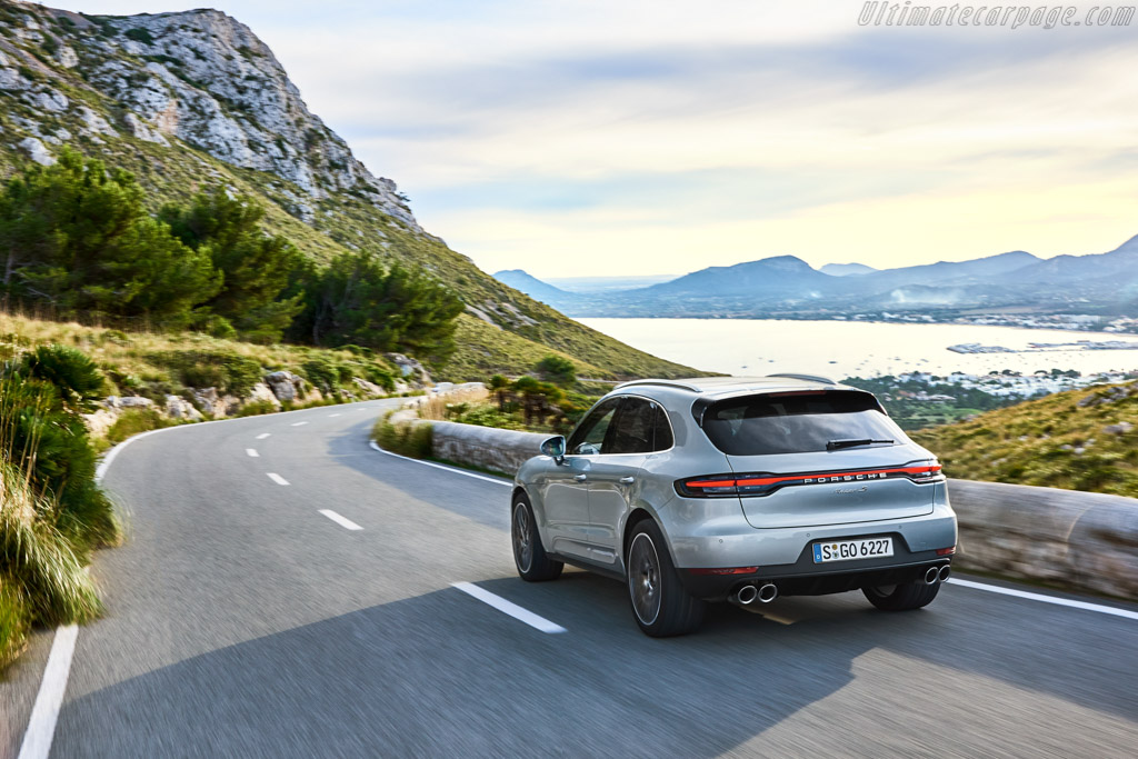 Porsche Macan S