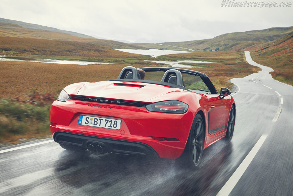 Porsche 718 Boxster T