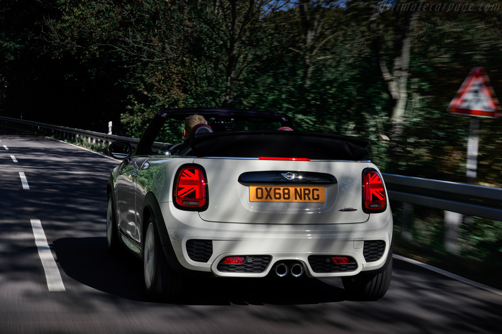 MINI John Cooper Works Convertible