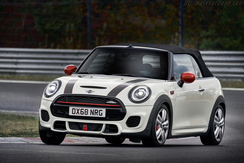 MINI John Cooper Works Convertible