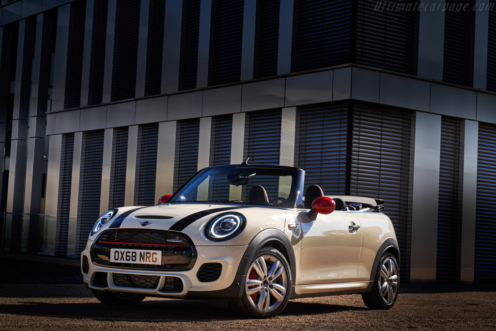 MINI John Cooper Works Convertible