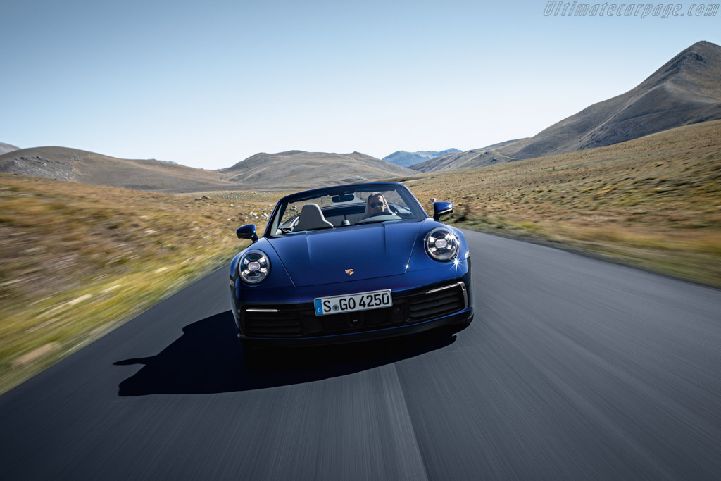 Porsche 911 Carrera 4S Cabriolet