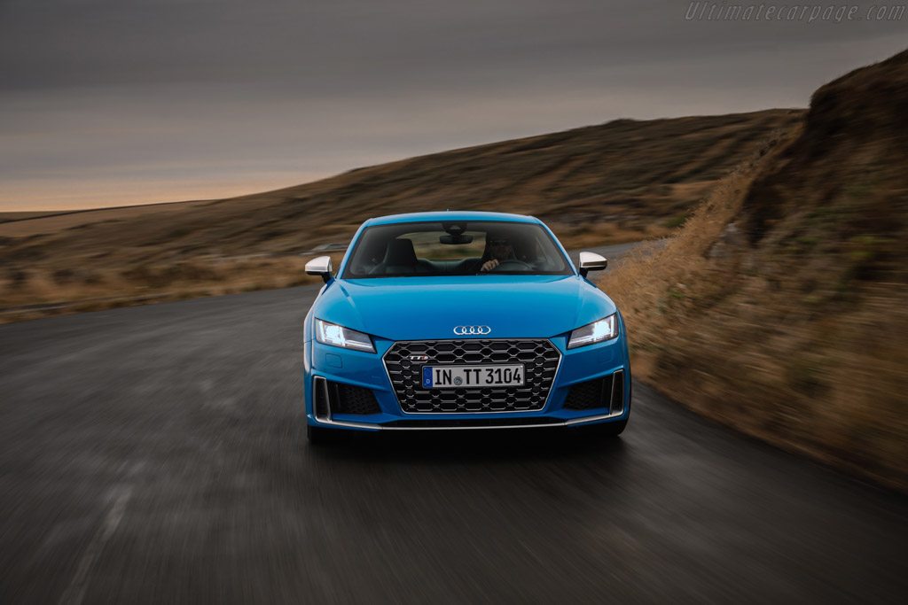 Audi TTS Coupé