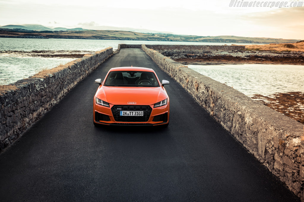 Audi TTS Coupé
