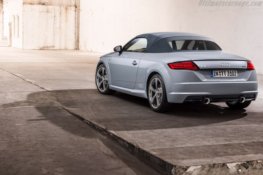 Audi TTS Roadster