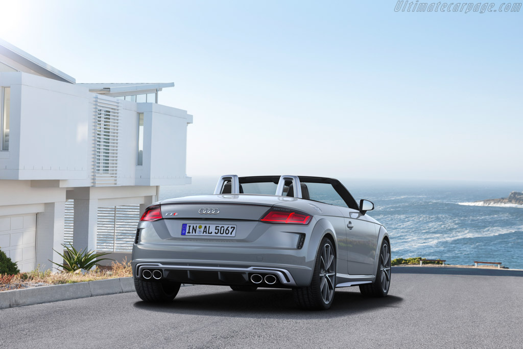 Audi TTS Roadster