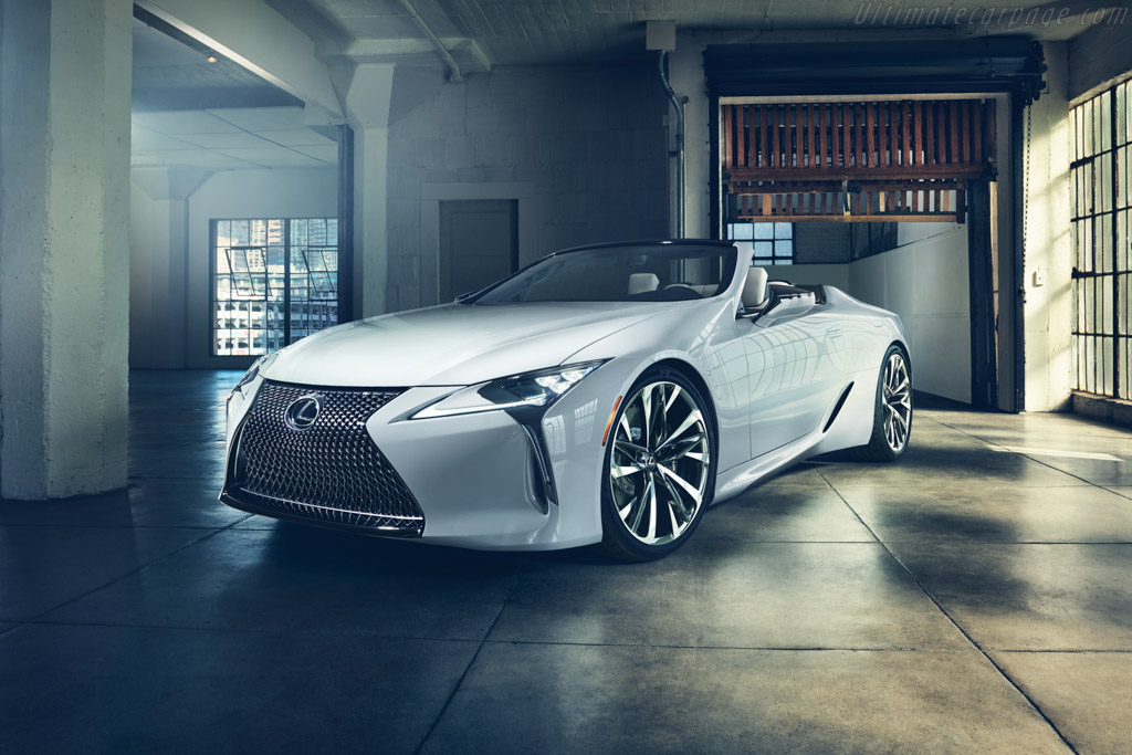 Lexus LC Convertible Concept