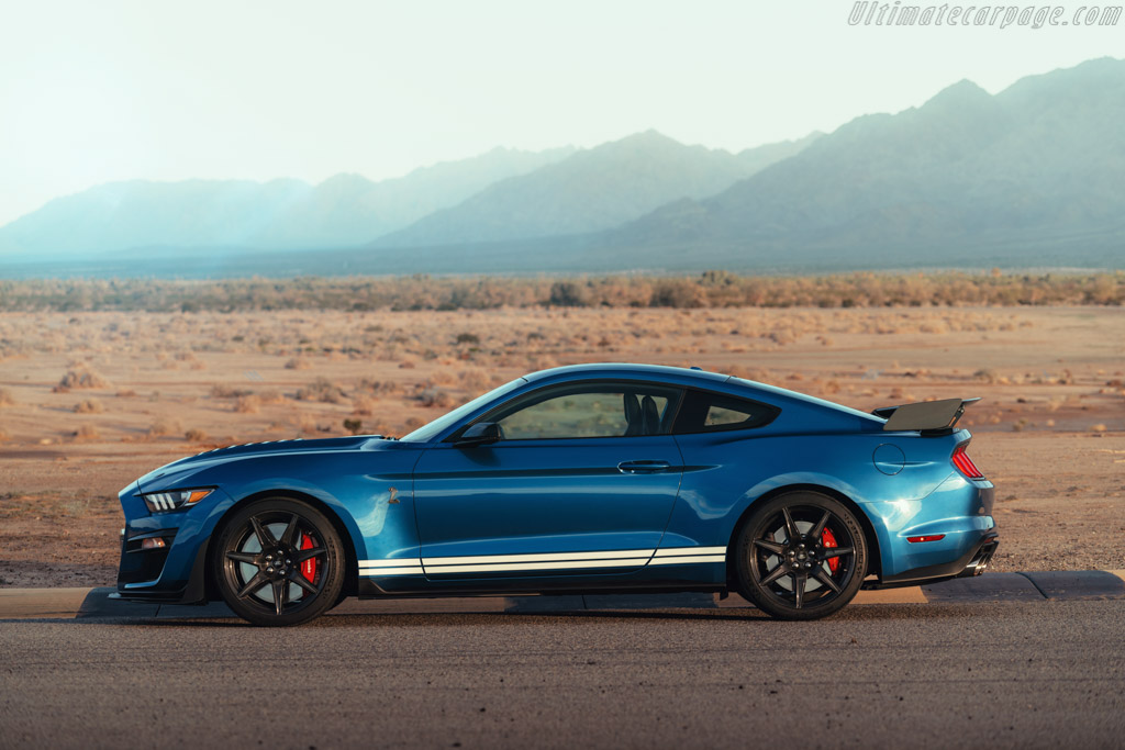 Ford Shelby Mustang GT500 Coupe