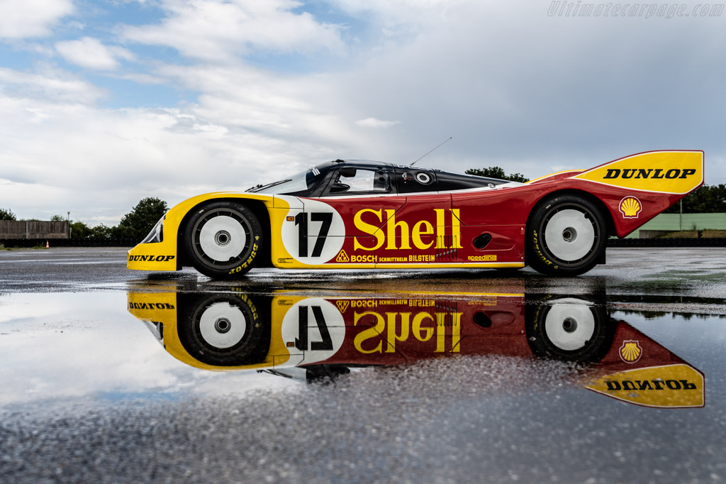 Porsche 962C