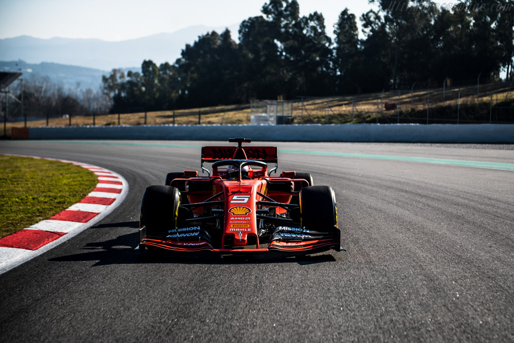 Ferrari SF90