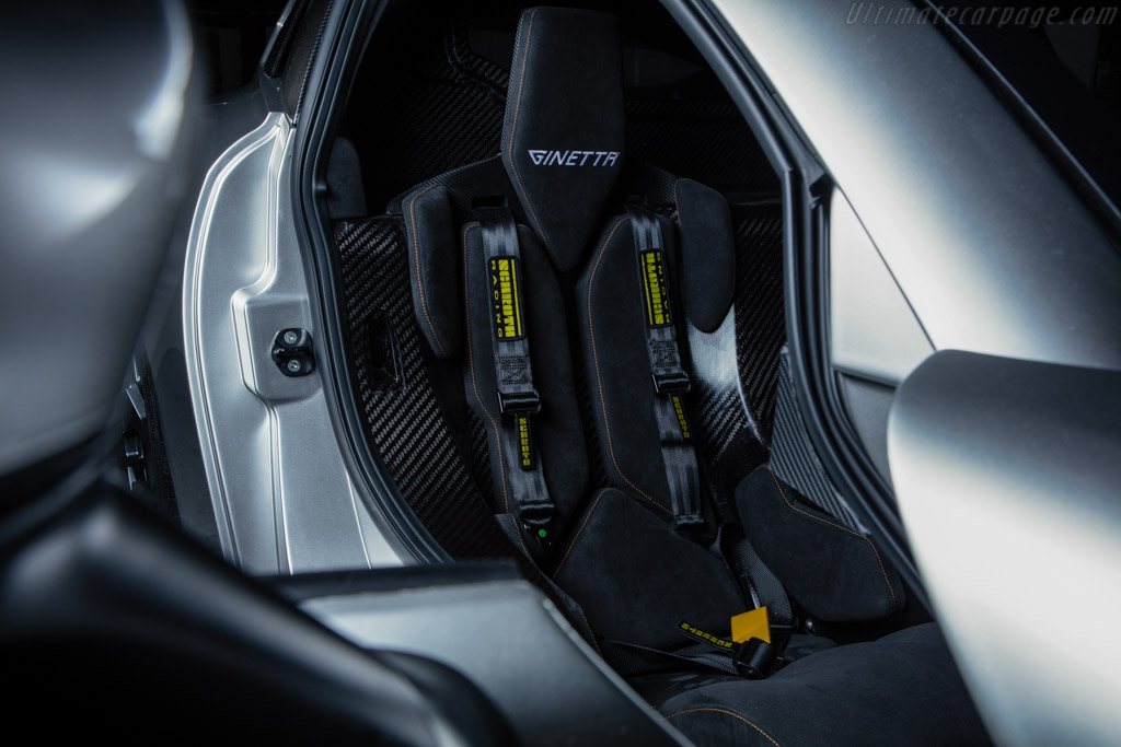 Ginetta Akula