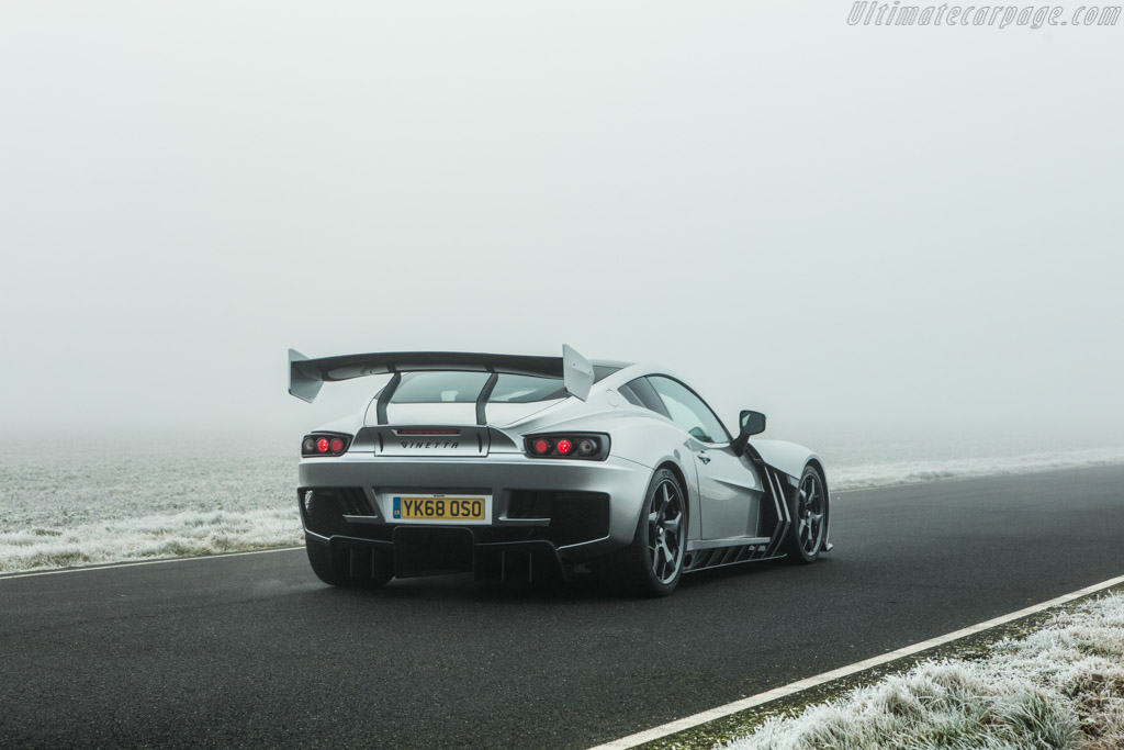 Ginetta Akula