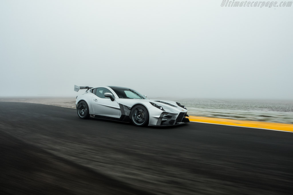 Ginetta Akula