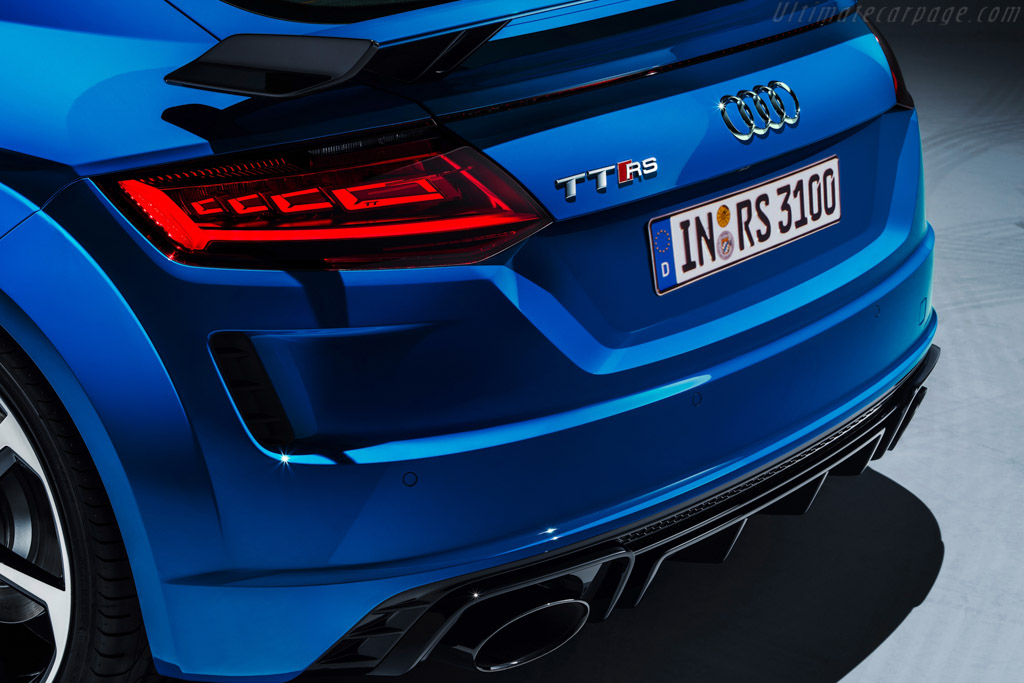 Audi TT RS Coupé