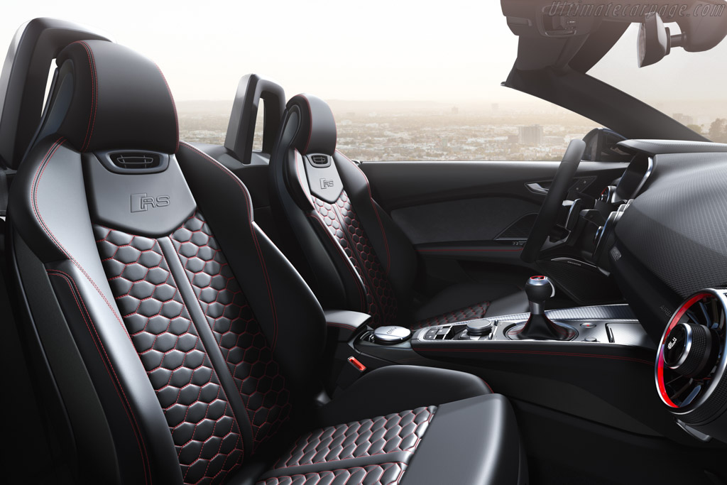 Audi TT RS Roadster