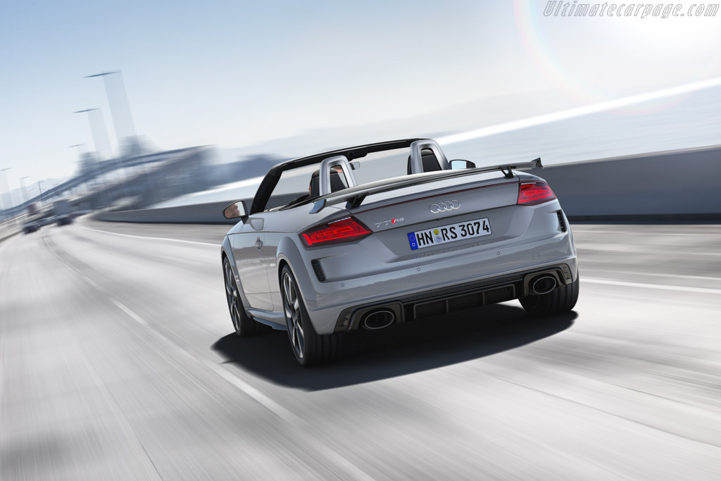 Audi TT RS Roadster