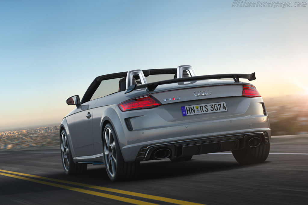 Audi TT RS Roadster
