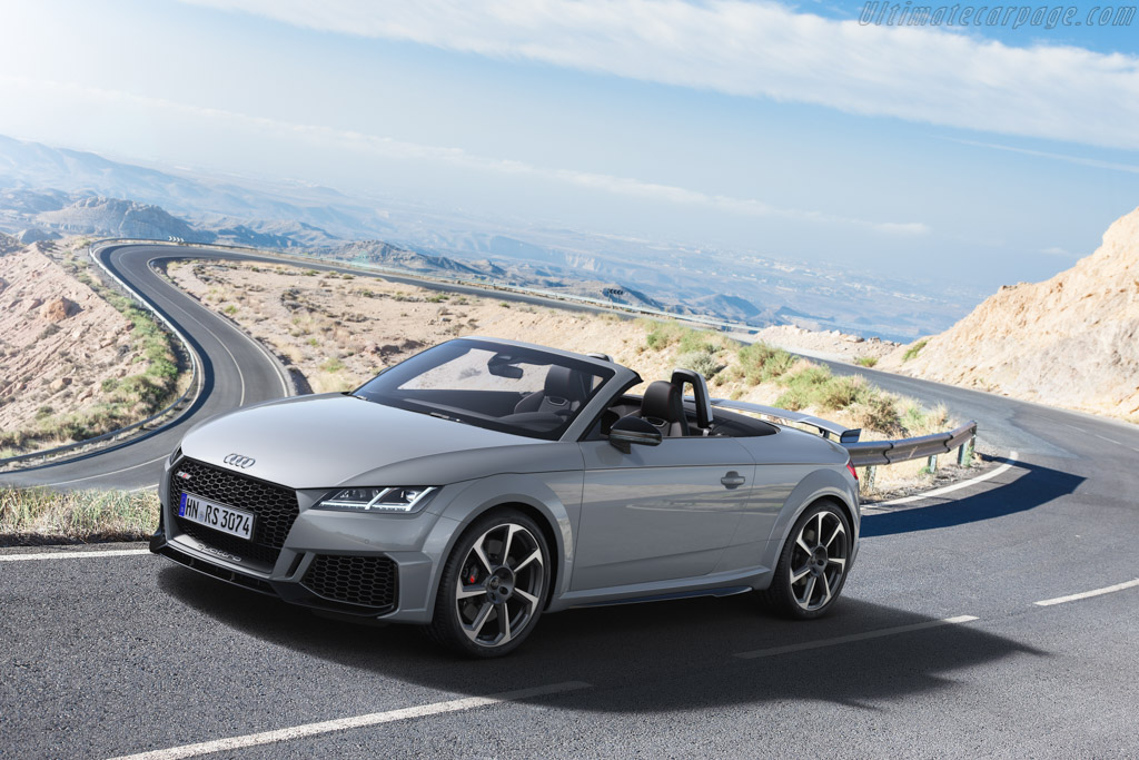 Audi TT RS Roadster
