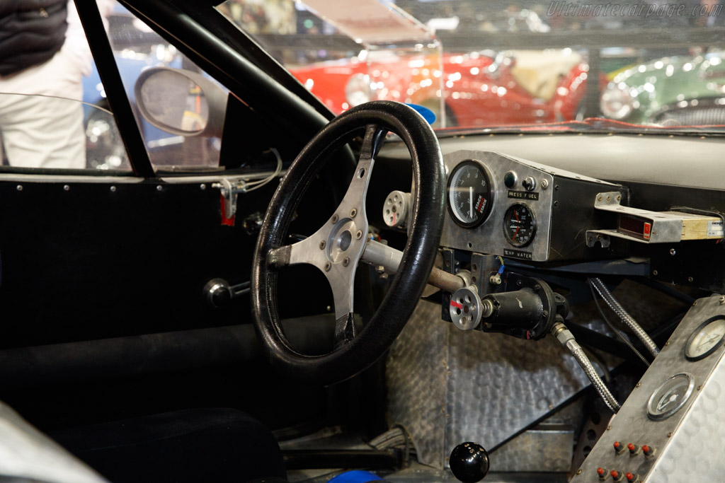 Ferrari 308 GTB Carma FF - Chassis: 18935  - 2019 Retromobile