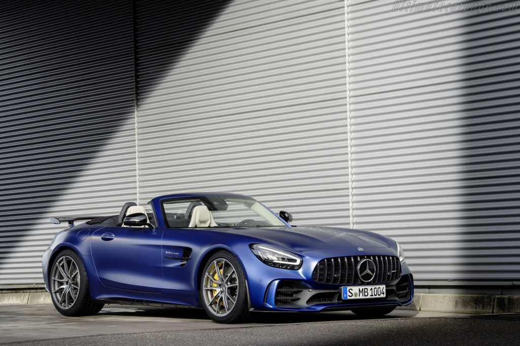 Mercedes-AMG GT R Roadster