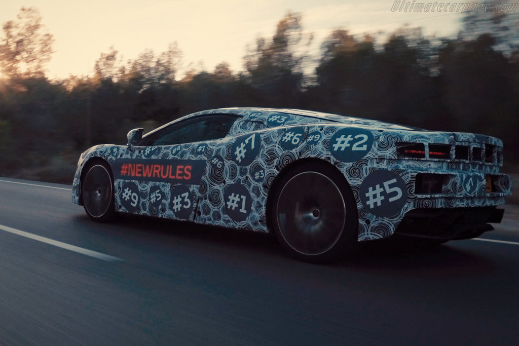 McLaren GT