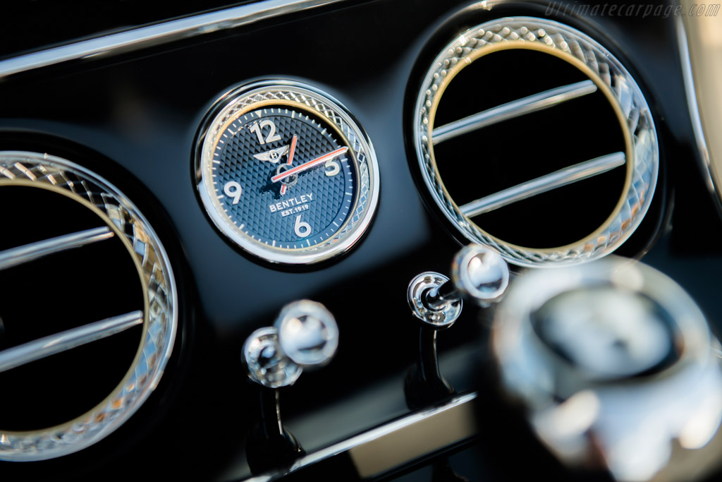 Bentley Continental GT V8 Convertible
