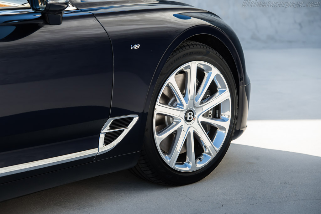 Bentley Continental GT V8 Convertible