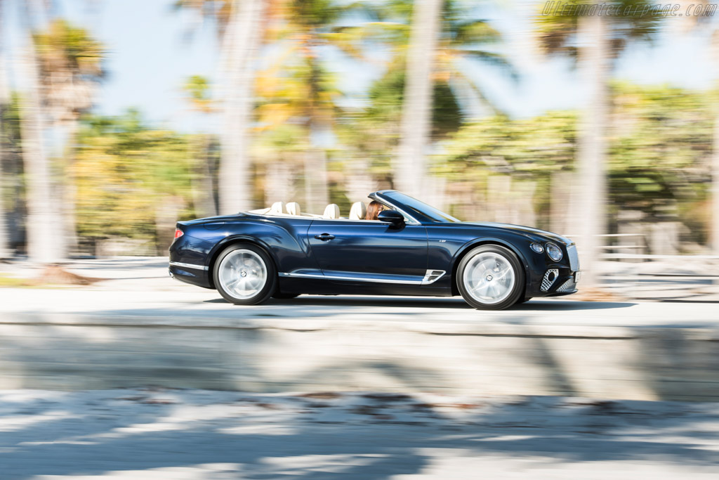 Bentley Continental GT V8 Convertible