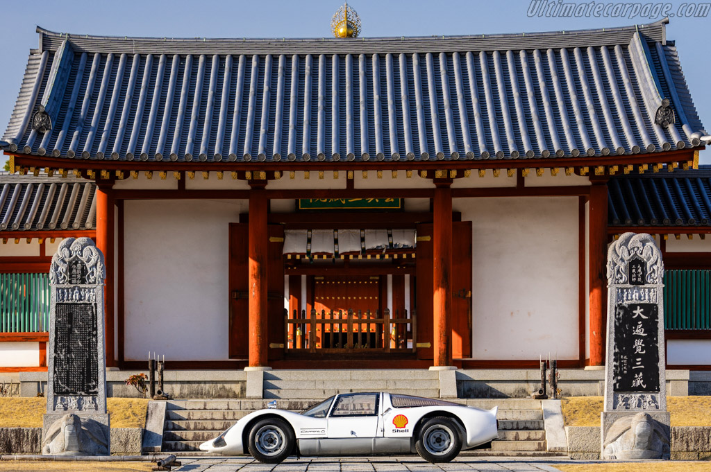 Porsche 906