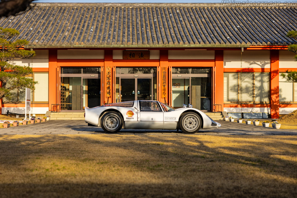 Porsche 906