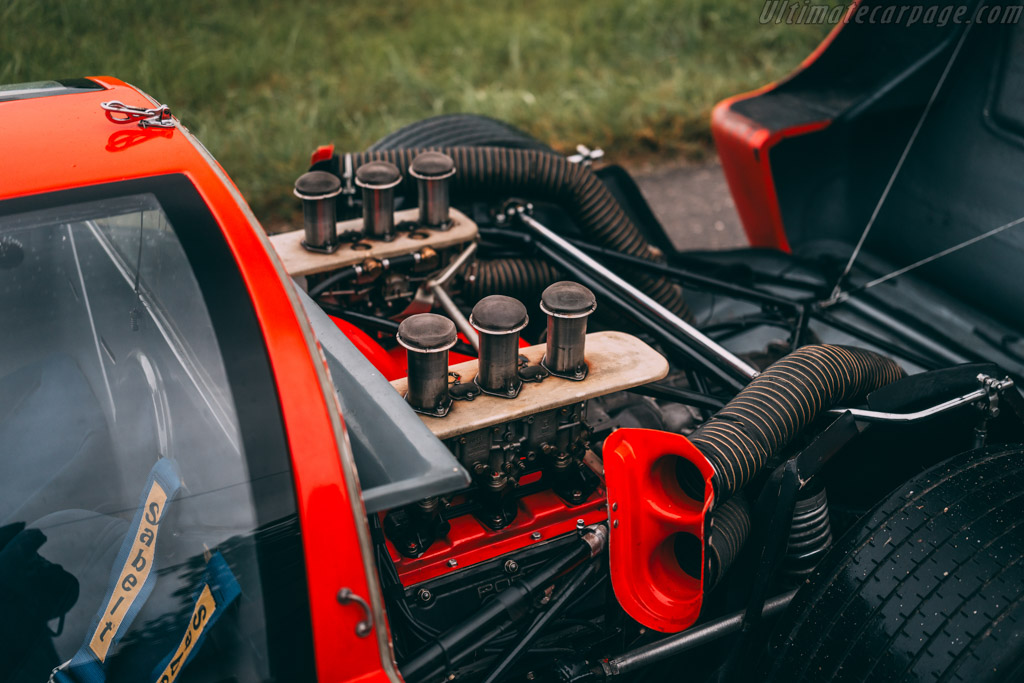 Porsche 906