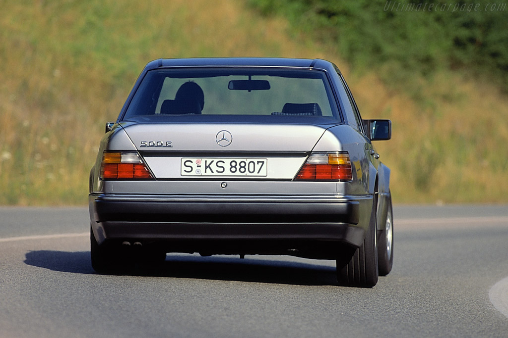 Mercedes-Benz 500 E