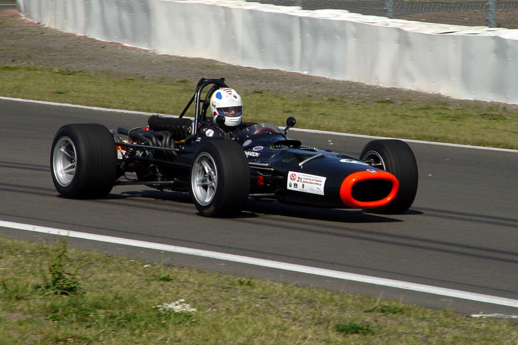 BRM P126