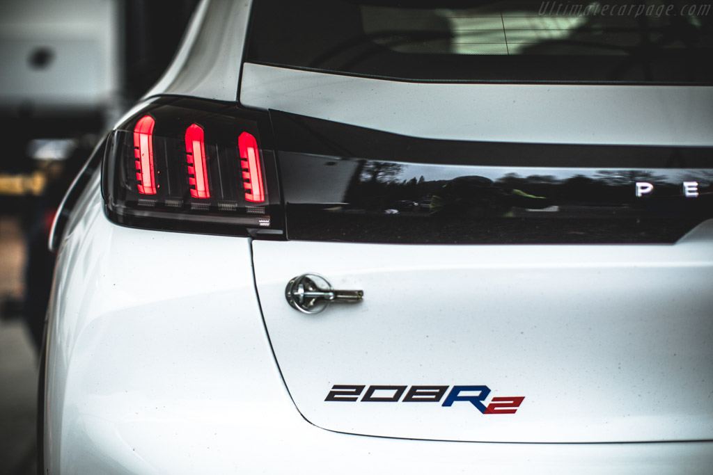 Peugeot 208 R2