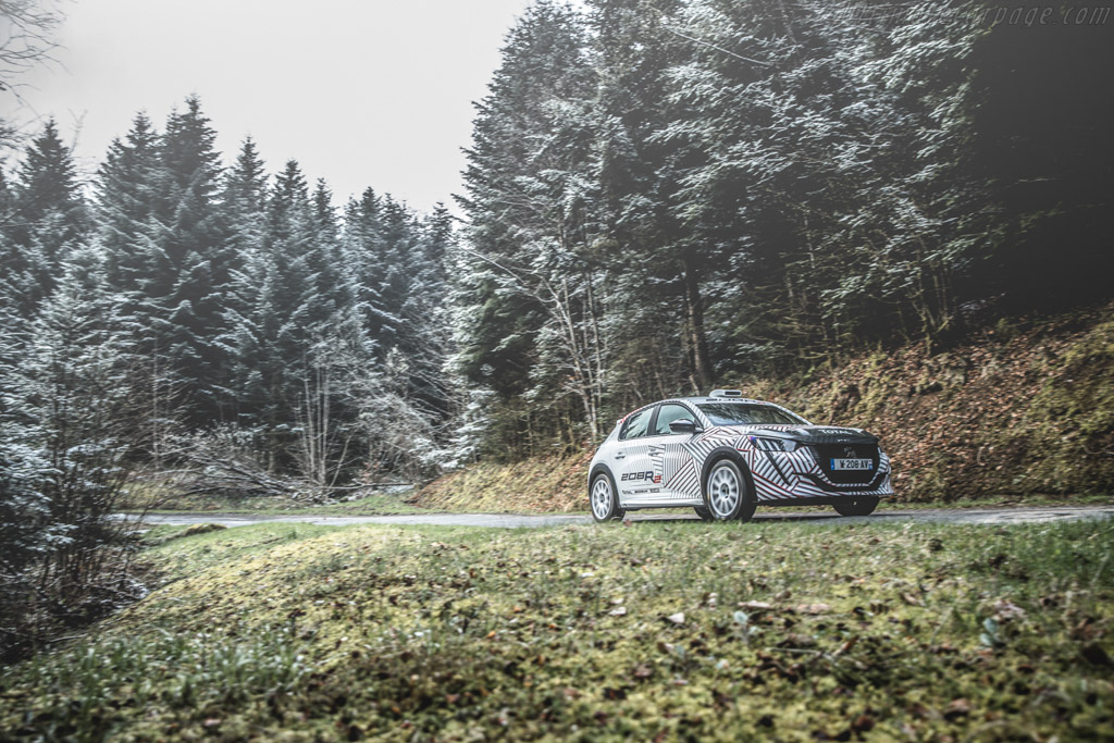 Peugeot 208 R2