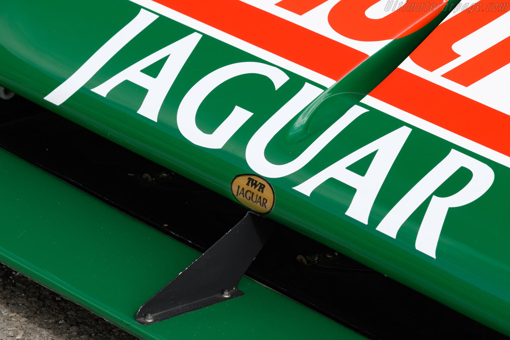Jaguar XJR-9 LM