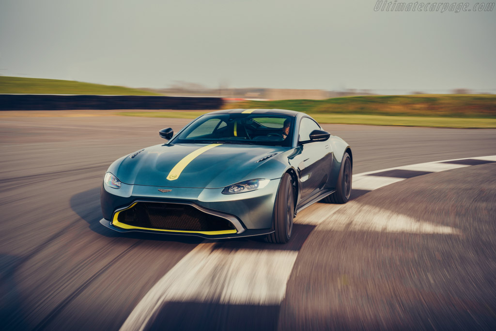 Aston Martin Vantage AMR